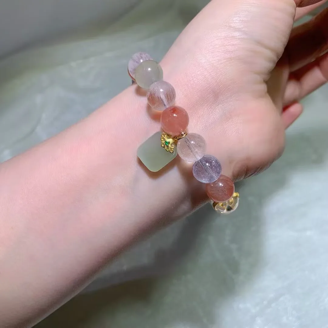 天然彩兔毛手链（10.6mm，牌形吊坠） — 细节图